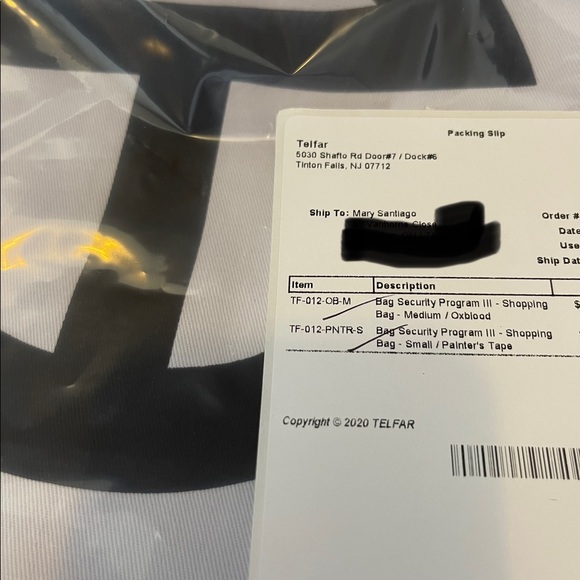 SOLD Telfar Medium Shopping Bag - Colour Oxblood - Picture 4 of 4